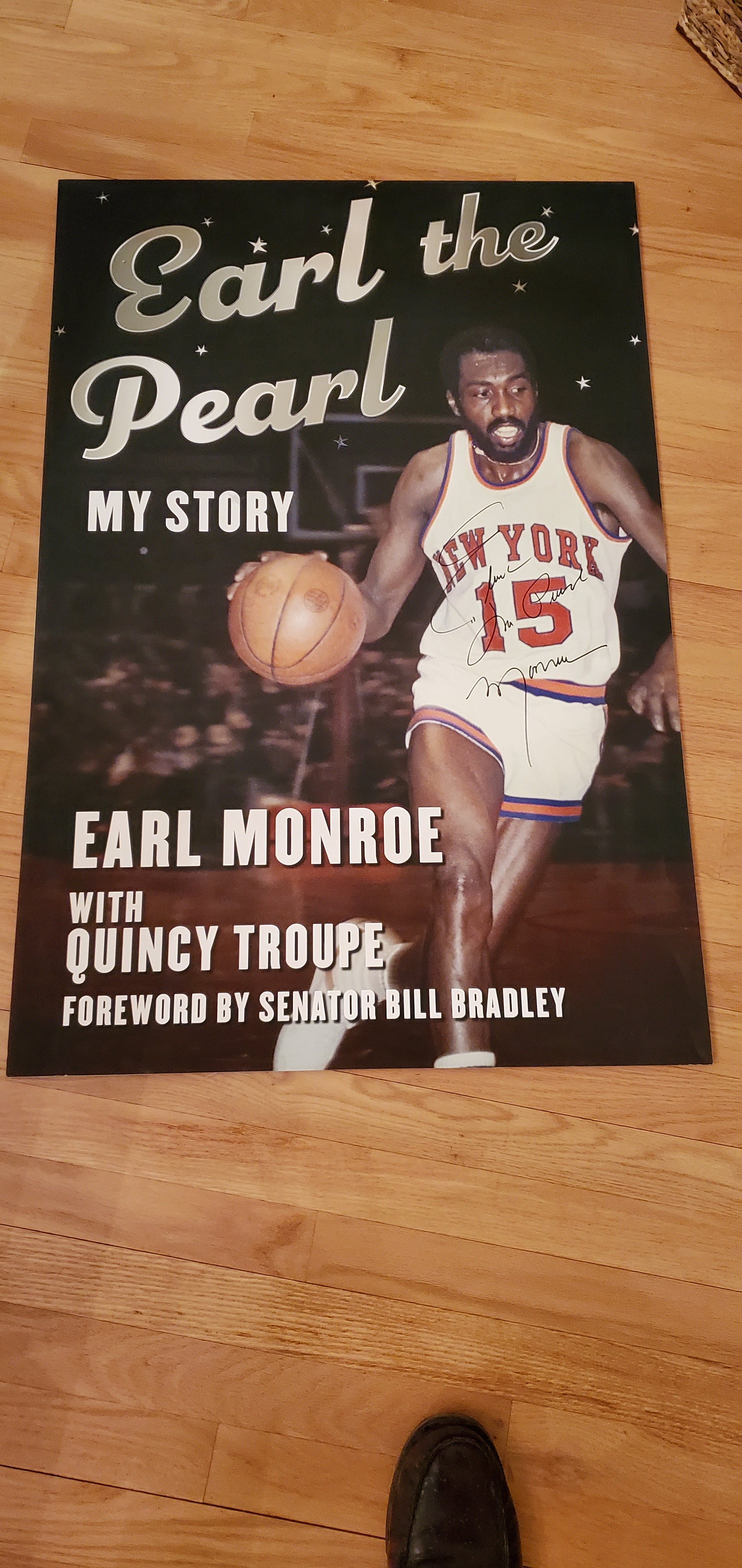 NY Knicks Earl The Pearl Monroe Signed Poster Pick Up In